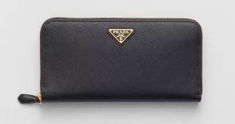 Prada cüzdan